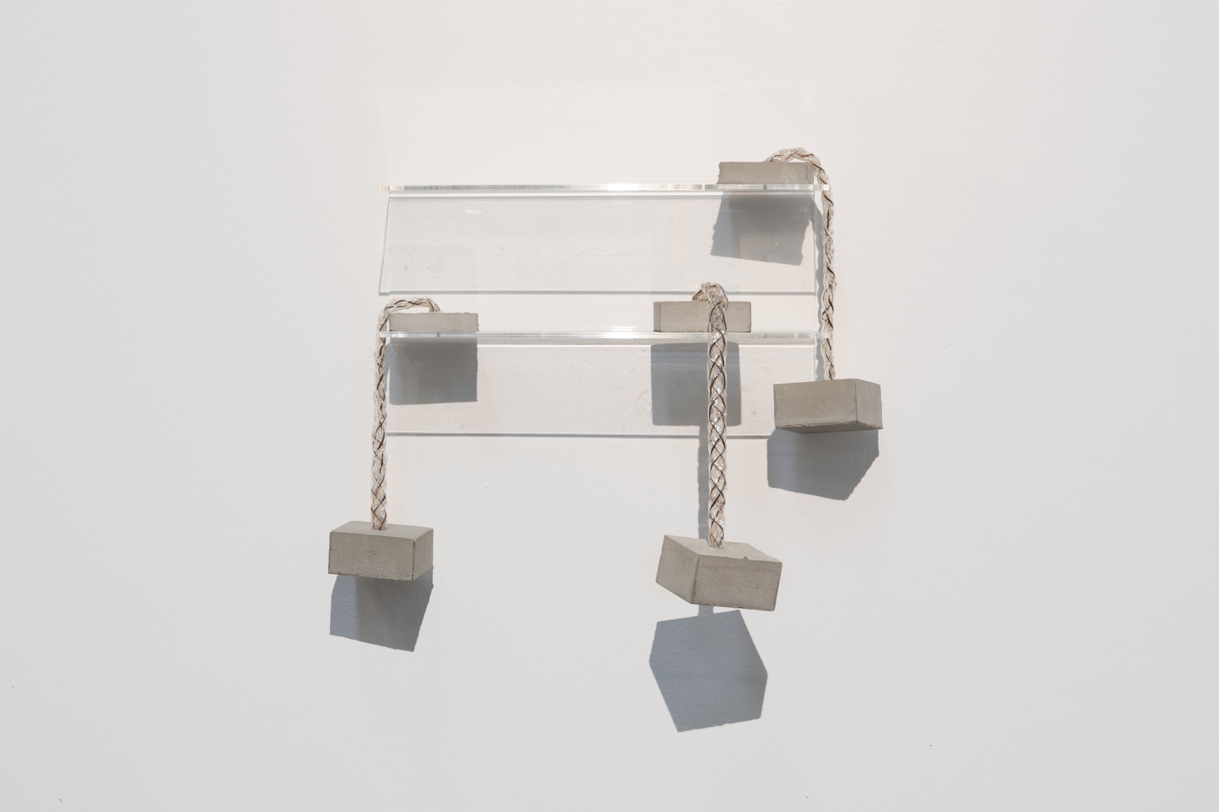 Afra Al Dhaheri, Too Pretty To Let Go, Too Heavy To Carry On, 2020