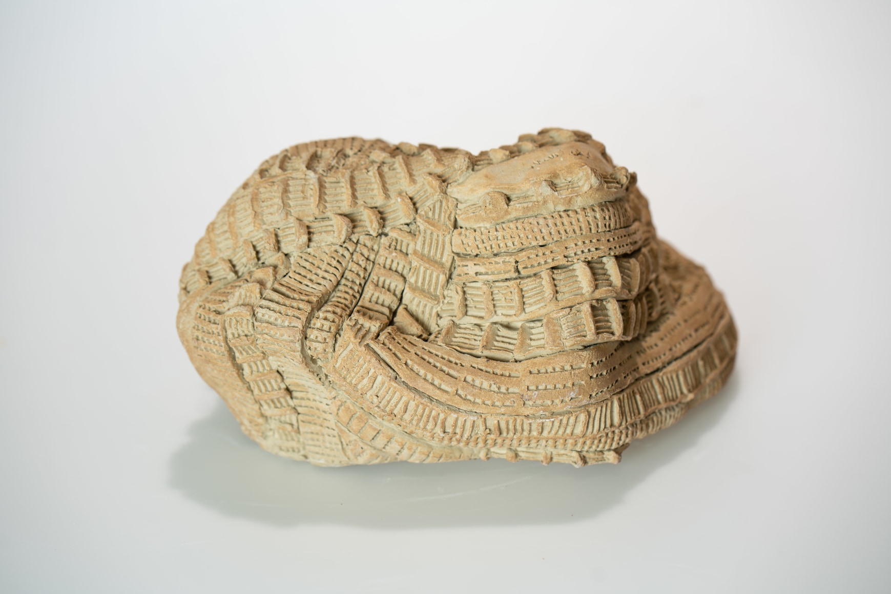 Asma Belhamar,&nbsp;7 عهد جديد (A New Age 7),&nbsp;2023, Ceramics, 14 cm x 40 cm x 26 cm