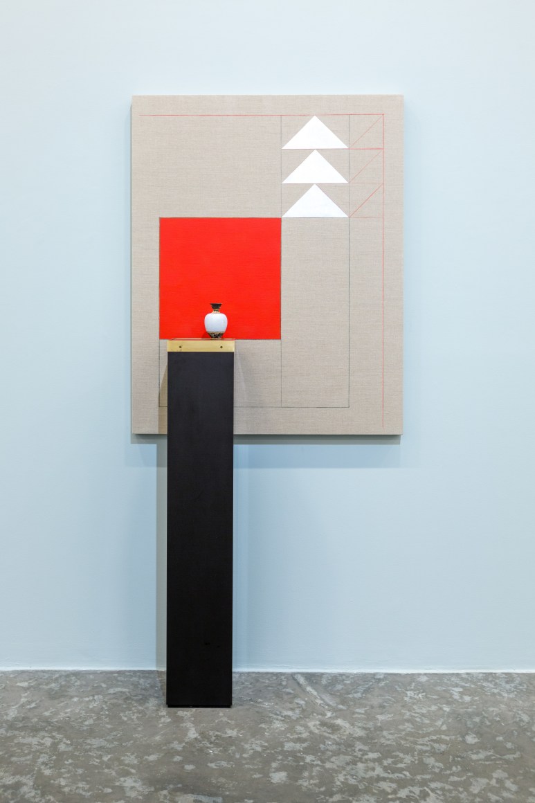 Kamrooz Aram,&nbsp;Ephesian Fog, 2016, Wood and brass pedestal, oil on ceramic (vase)