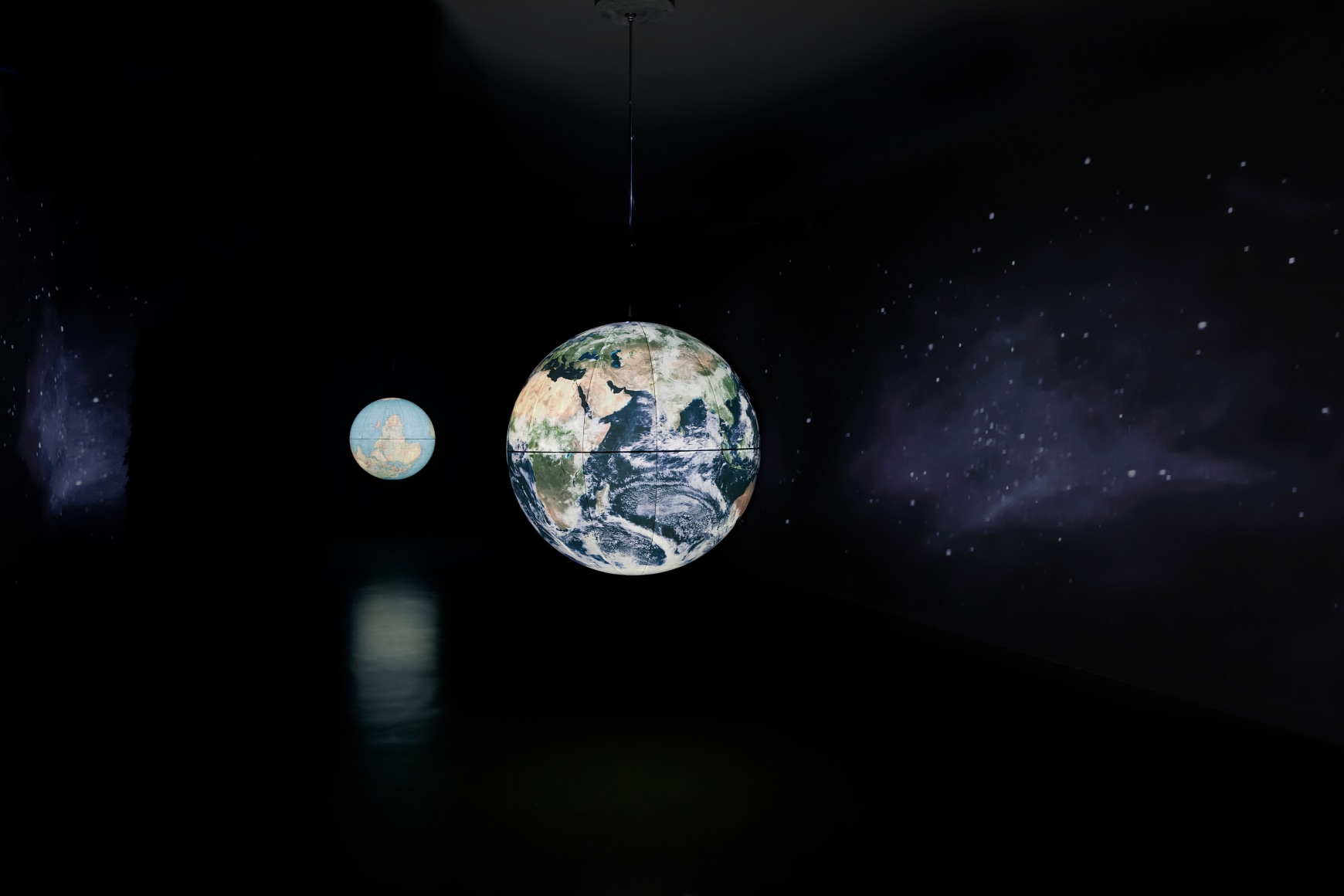 Hale Tenger, Strange Fruit, 2009, Mixed media installation including video and audio,