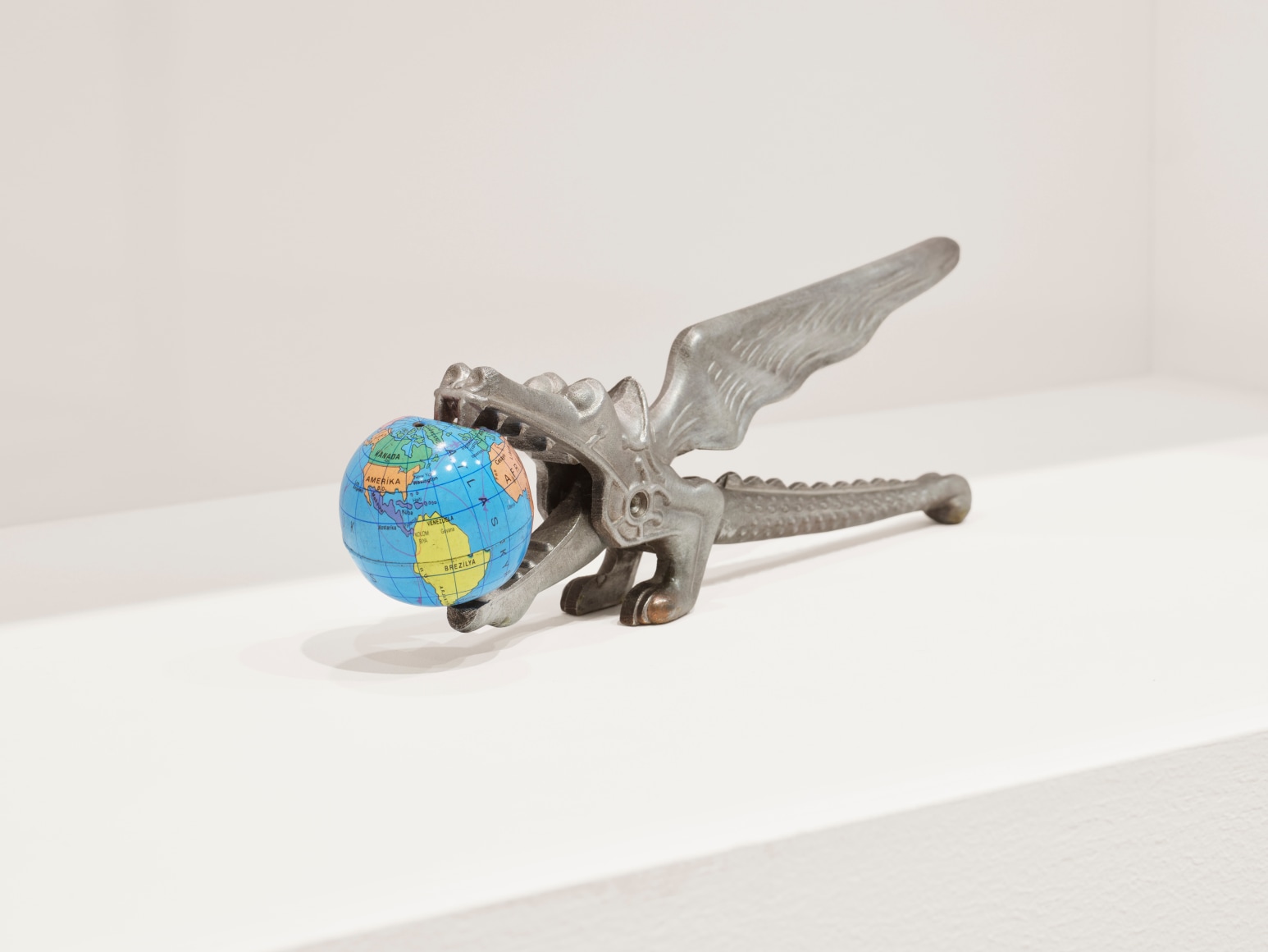 HALE TENGER / BORDERS / BORDERS, Installation view at The Art Gallery of Western Australia, Boorloo/Perth, 2025