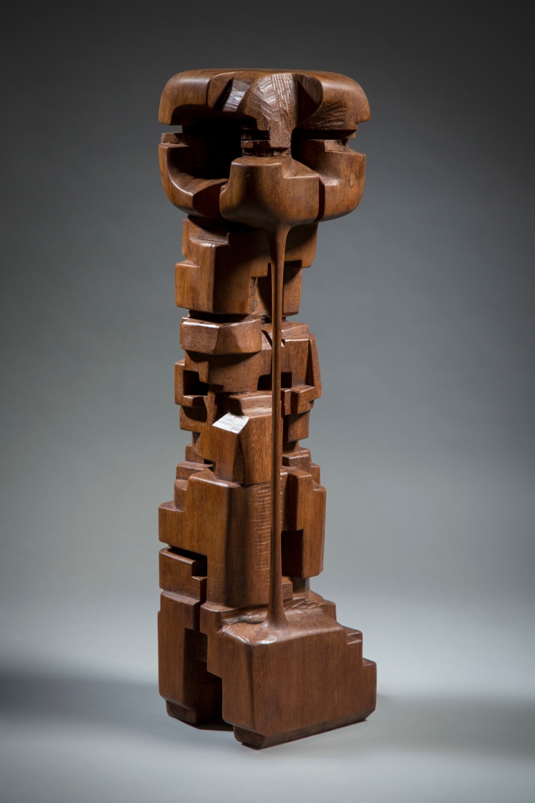 Chaouki Choukini, Obscure 2, 2014-15, Iroko, 77 x 18 x 19 cm