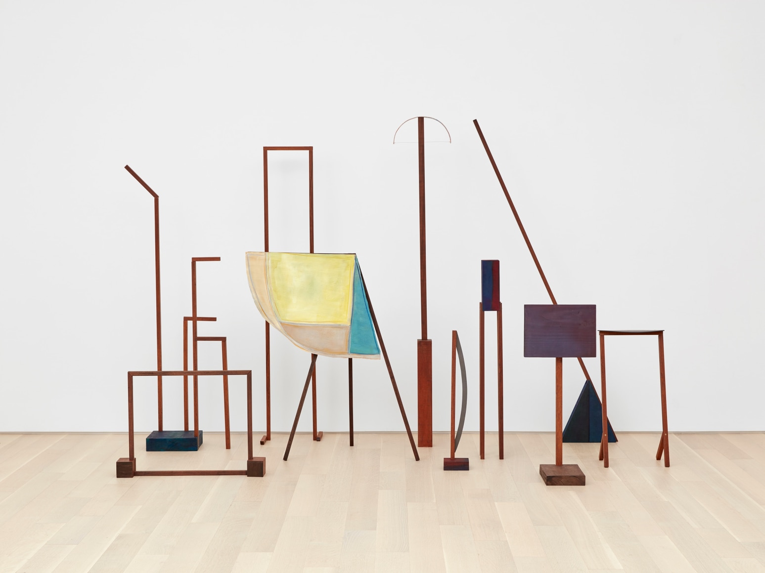 Ana Mazzei, Ghosts, 2017, Wood, 180 x 380 x 150 cm