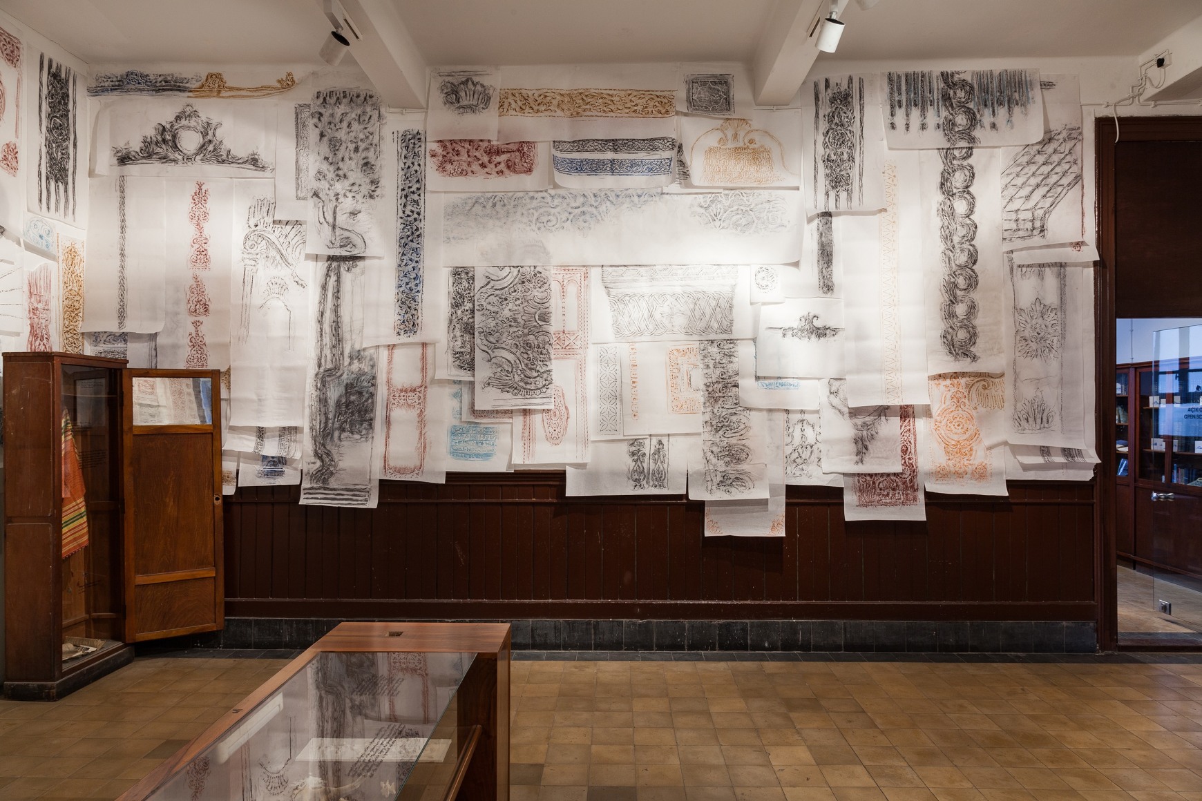 Michael Rakowitz,&nbsp;The flesh is yours, the bones are ours&nbsp;(frottages), 2015