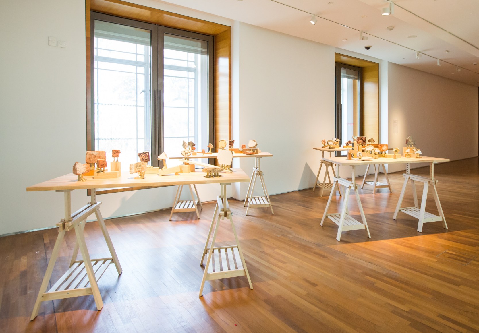 Hera B&uuml;y&uuml;ktaş&ccedil;ıyan, A Study on Endless Archipelagos,&nbsp;2017-2019, Tiles, cement, brick, bronze, wood, Dimensions variable