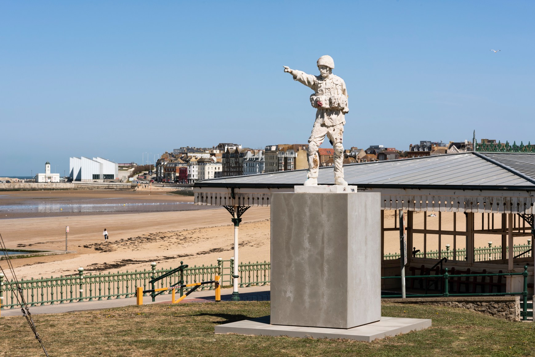 Michael Rakowitz,&nbsp;April is the cruellest month,&nbsp;2021, A Waterfronts commission with Turner Contemporary for England&rsquo;s Creative Coast