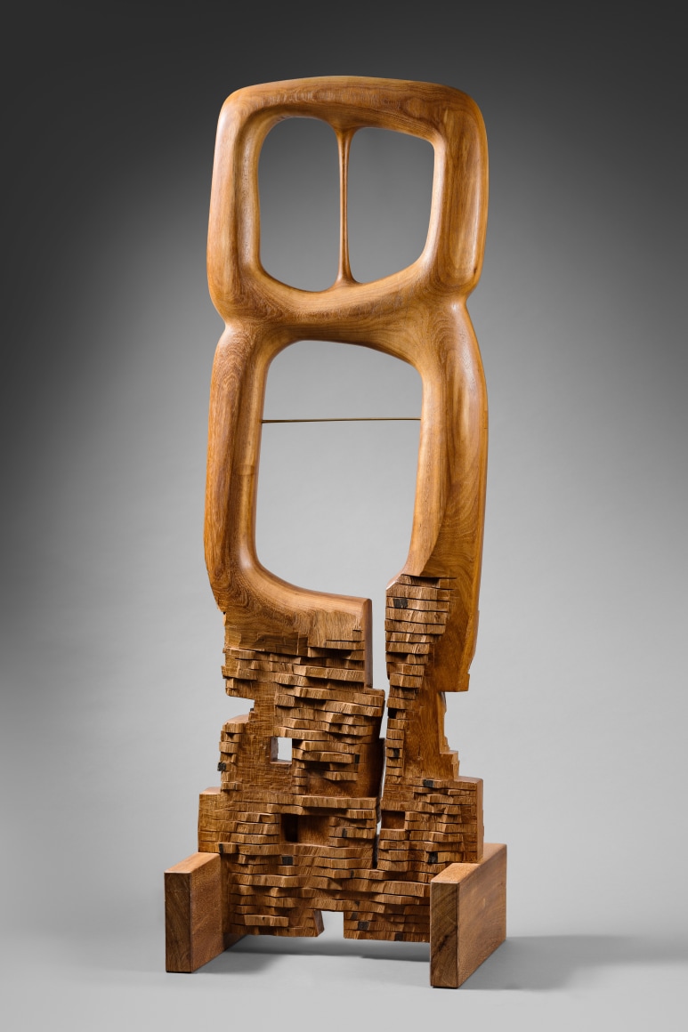 Chaouki Choukini, Lyrique, 2011, Iroko, 160 x 55 x 40 cm