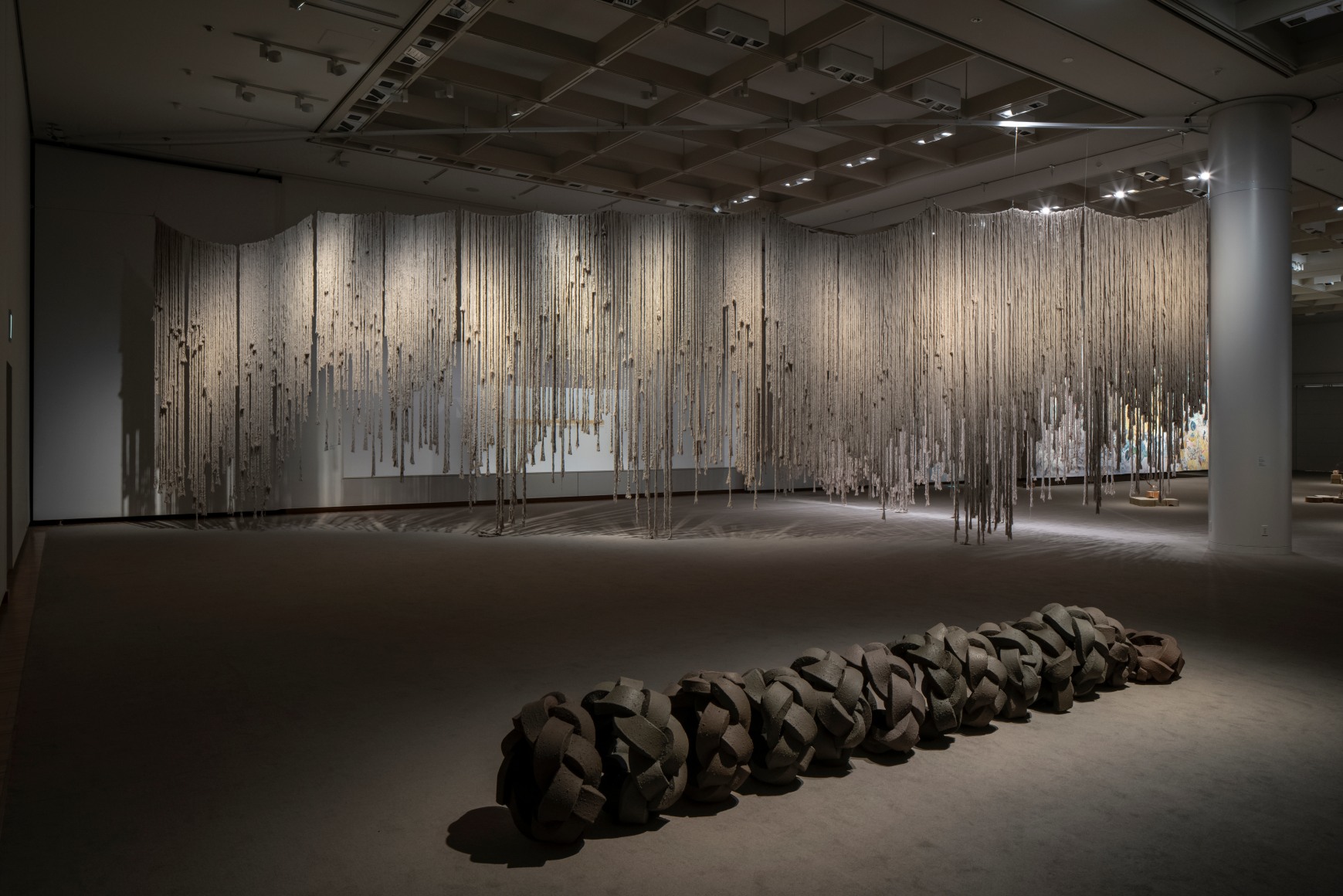 Afra Al Dhaheri,&nbsp;Fil Al Shaar (unravel the hair), 2020, Foregound:&nbsp;Split Ends, 2020