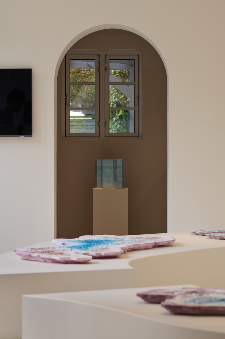 Nazgol Ansarinia, Dissolving Substances, Installation view at MILAAP, Hellerup, Denmark