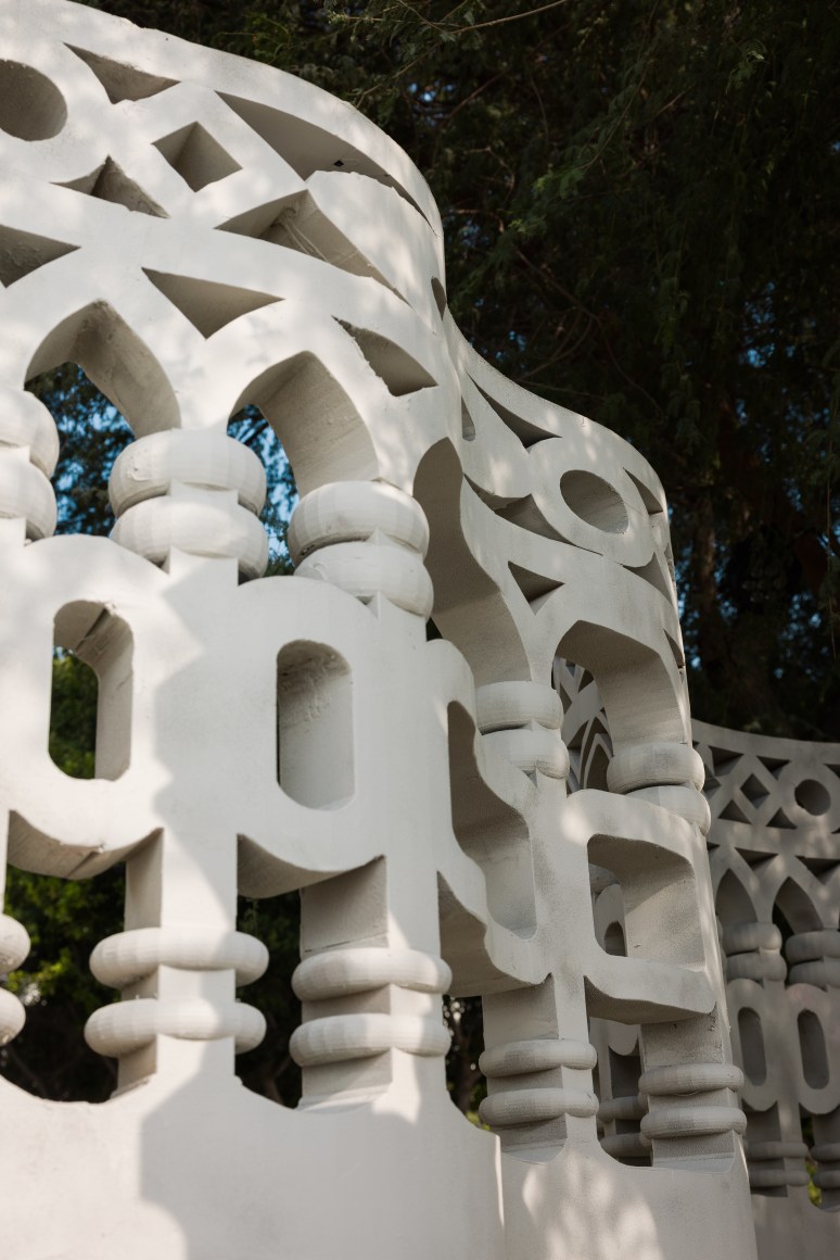 Asma Belhamar, Chasing the Dance of Alfay, 2023, Installation view Public Art Abu Dhabi, Abu Dhabi, UAE
