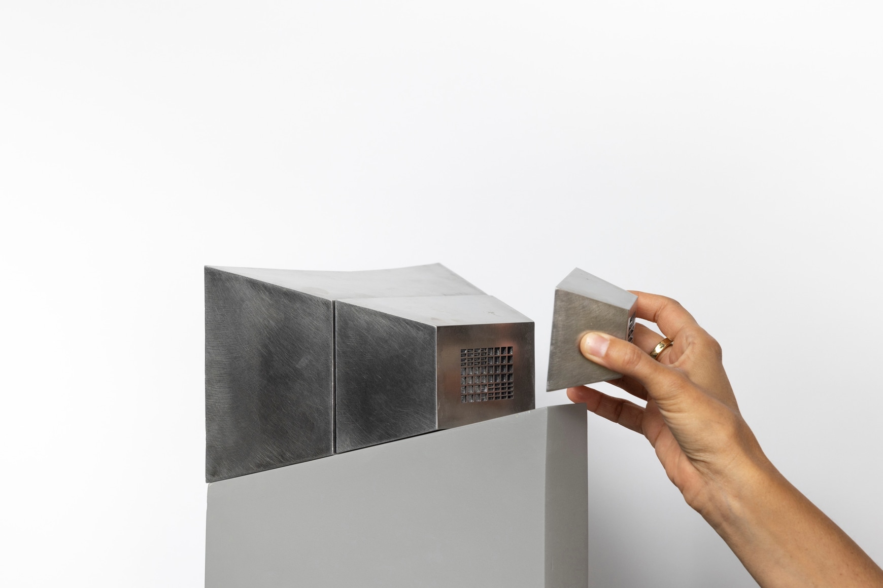 Instruments of Viewing and Obscurity, Nazgol Ansarinia