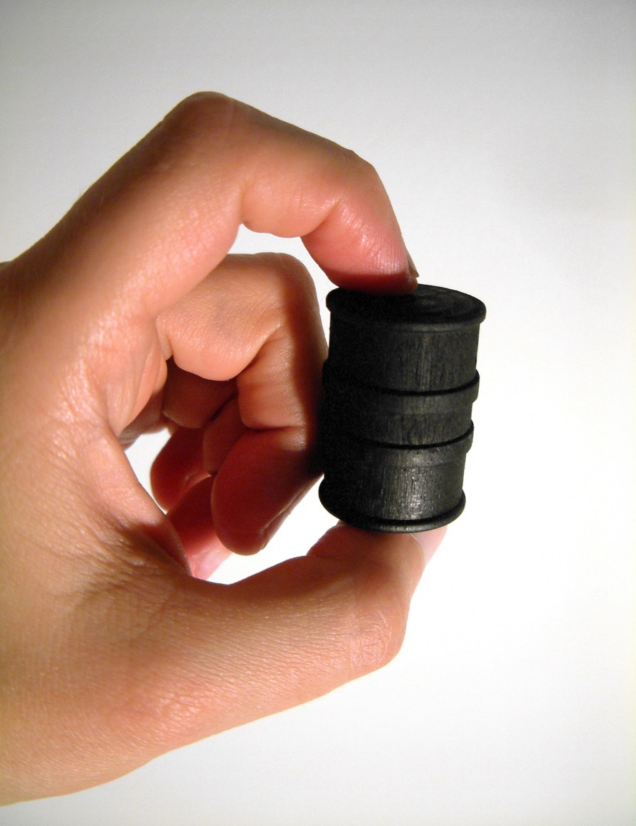 Alessandro Balteo-Yazbeck, Last oil barrel, date postponed