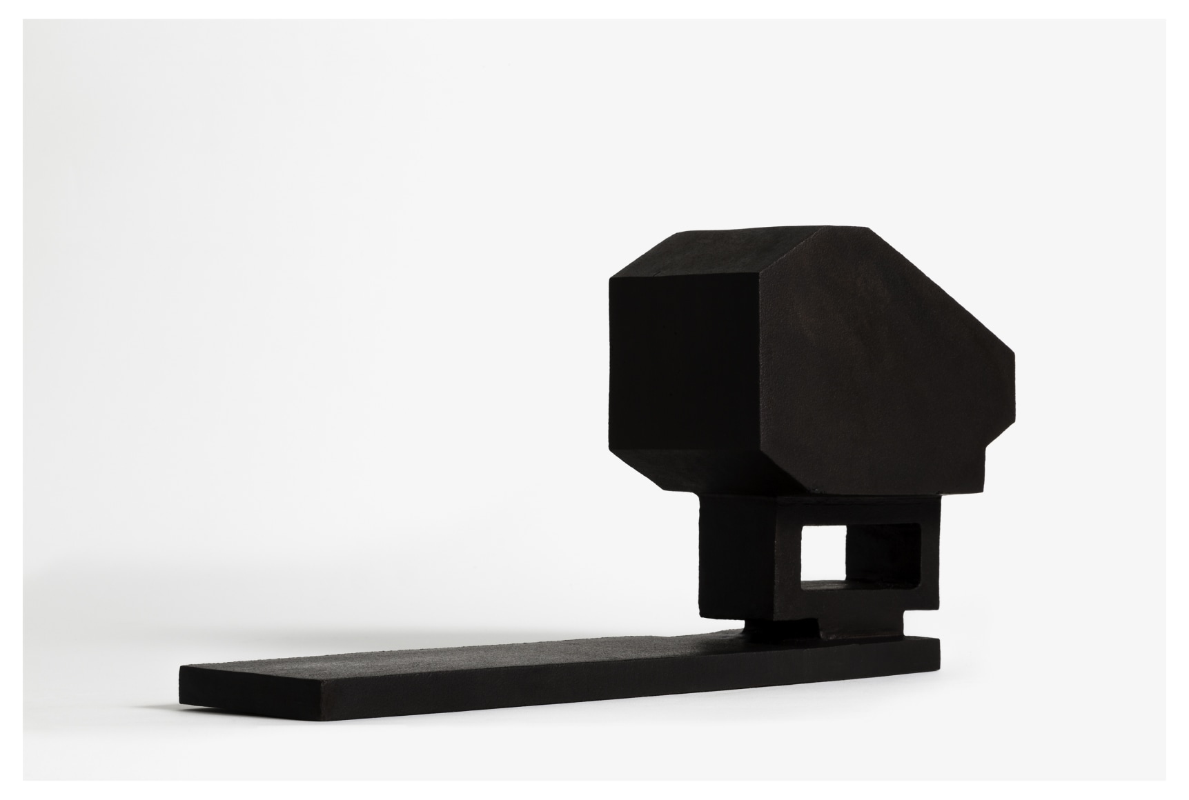 Seher Shah, Untitled (bridge), 2015, Cast iron, 18.5&nbsp;x 10.5&nbsp;x 38 cm, Ed.&nbsp;of 2&nbsp;