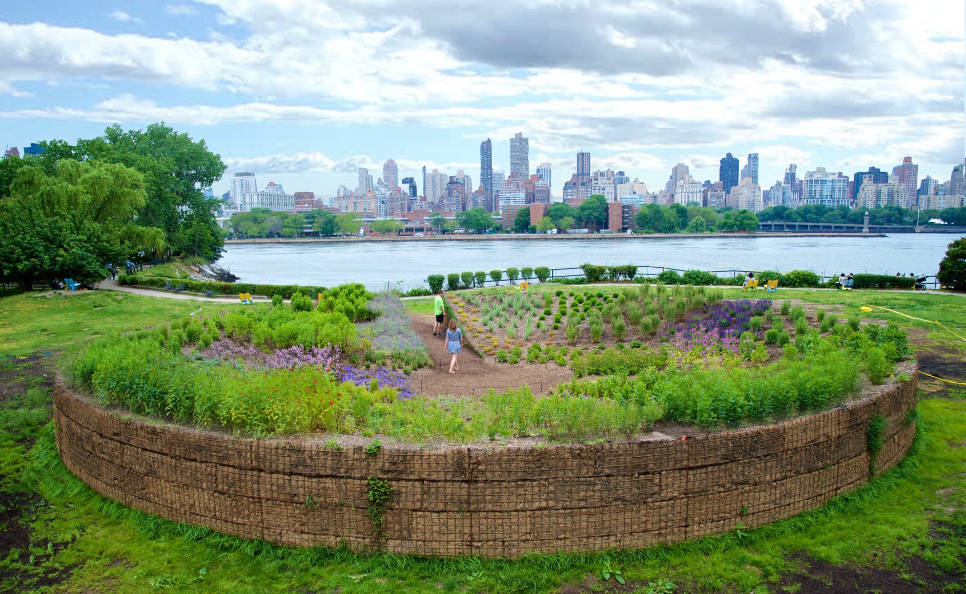Meg Webster Concave Room for Bees, 2016 Site-specific installation 70 feet in diameter created from over 300 cubic yards of soil forming an earthen bowl 5 feet high planted with flowers, herbs and shrubs that attract pollinating creatures