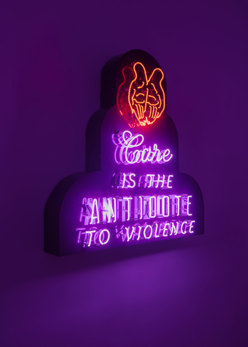 Installation view of Ja'Tovia Gary's &quot;Citational Ethics (Saidiya Hartman, 2017),&quot; 2020, neon, glass, wire, metal, 47 x 47 x 6 in. (119.4 x 119.4 x 15.2 cm)