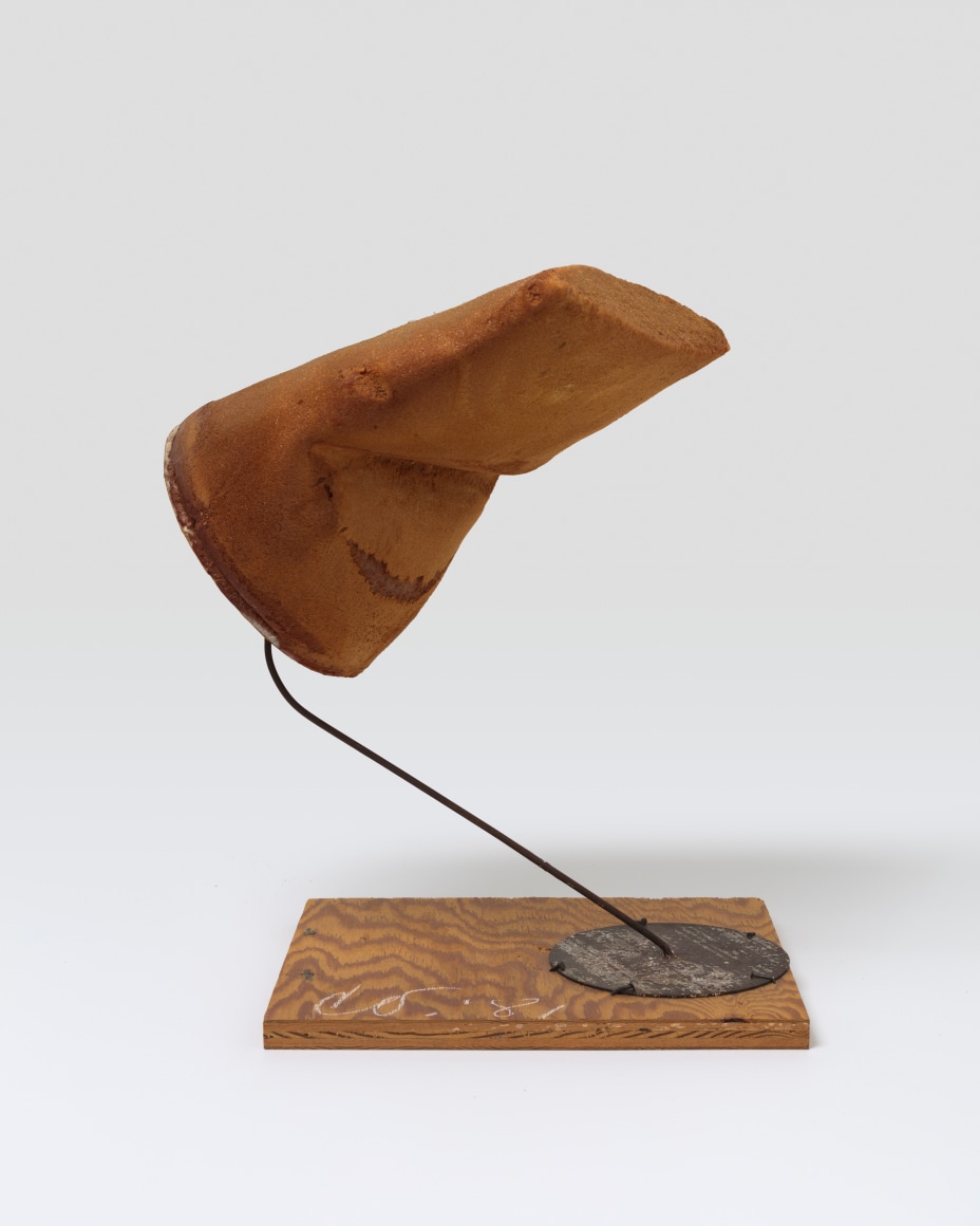 Claes Oldenburg, Third Model for the Tube Supported by its Contents, 1981