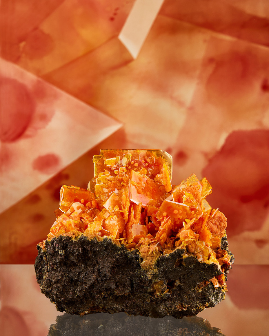 Wulfenite with Mimetite on watercolor background