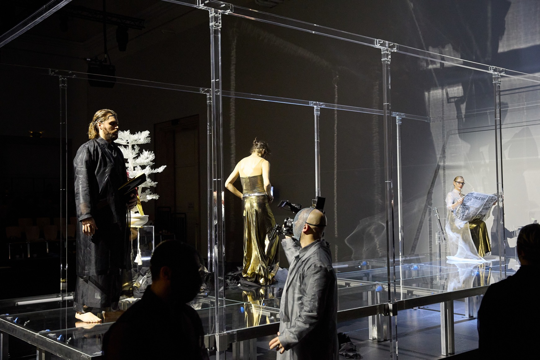 rirkrit tiravanija - haus der kunst