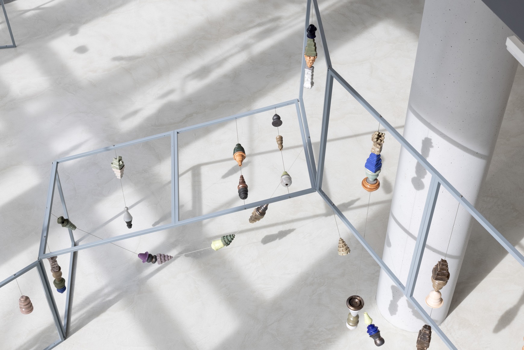 installation view&nbsp;mariana castillo deball: stringing beads,&nbsp;dortmunder kunstverein, 2025. photo: jens franke., 
