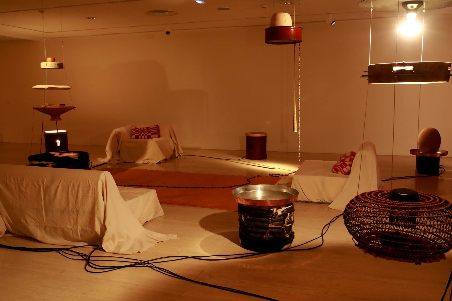 installation view tarek atoui: at-tāriq, museo thyssen bornemisza, 2025. photo: lourdes cabrera