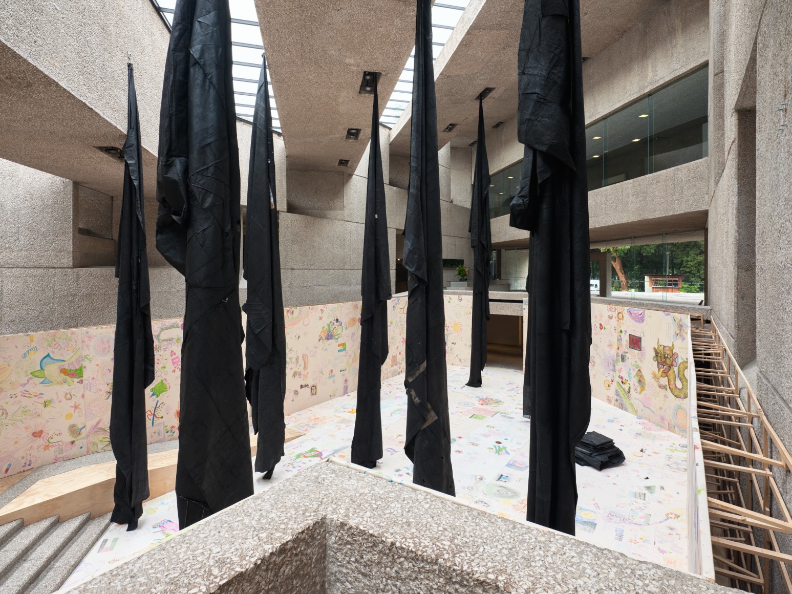 installation view oscar murillo spirits in the swamp, museo tamayo, 2025. photo: reinis lismanis, 
