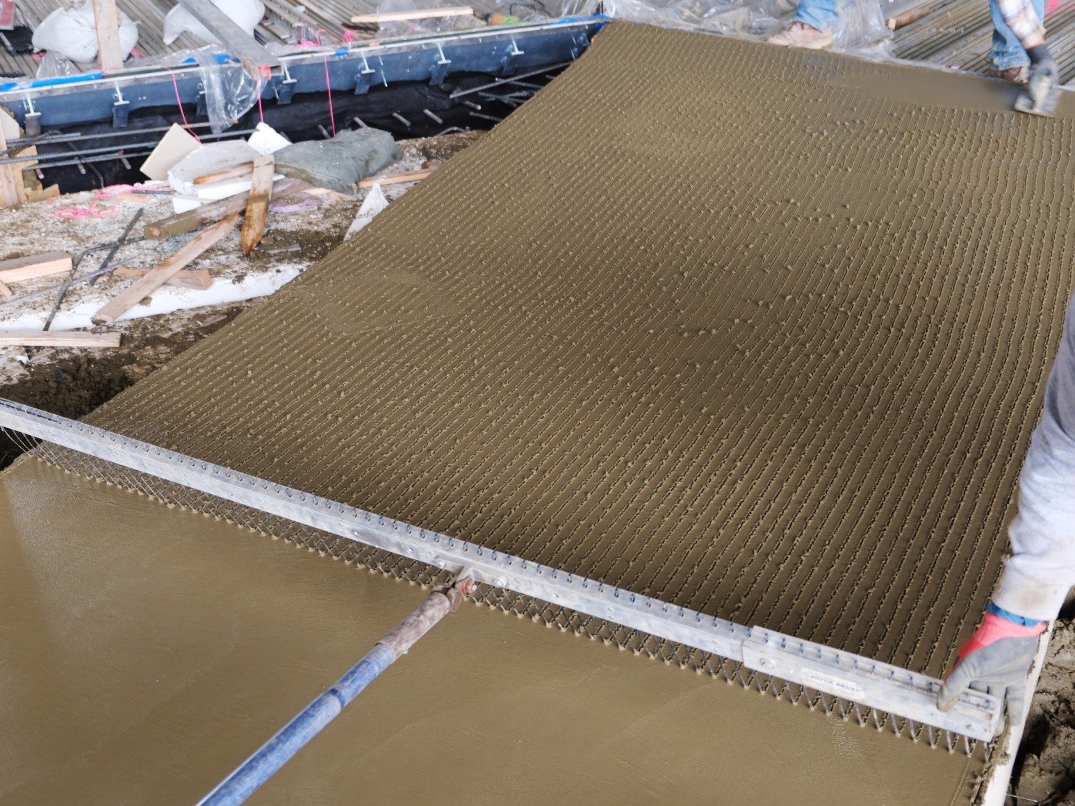 installation process mariana castillo deball feathered changes, los angeles county museum of art. lacma 2025. photo: courtesy the artist