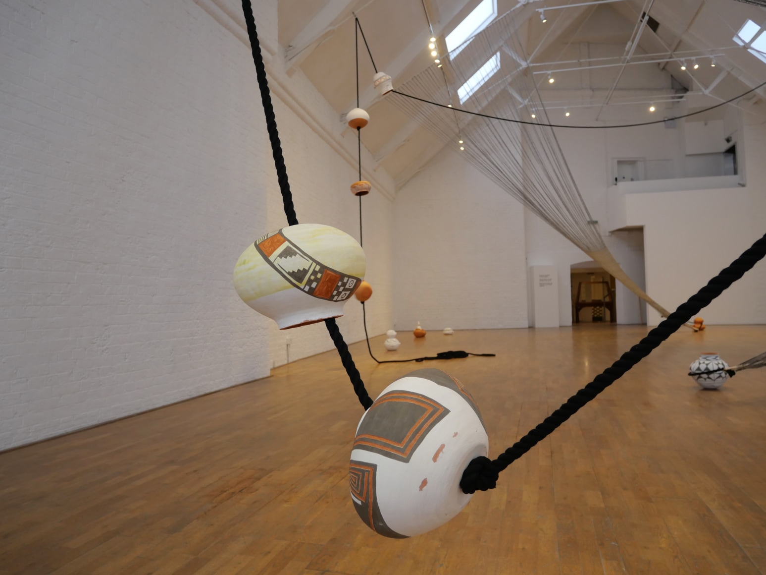 mariana castillo deball, vista de instalaci&oacute;n&nbsp;between making and knowing something, modern art oxford, 2020