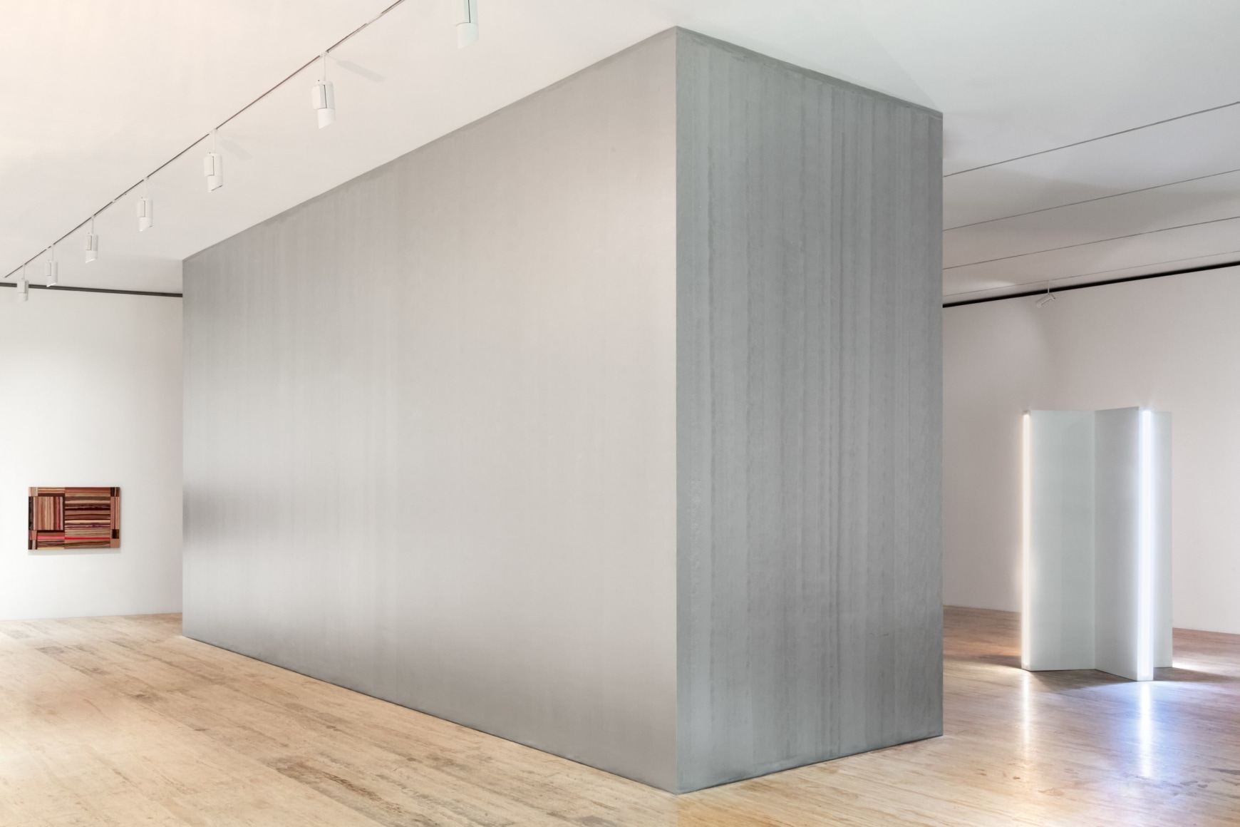 sof&iacute;a t&aacute;boas, installation view, museo jumex, 2021