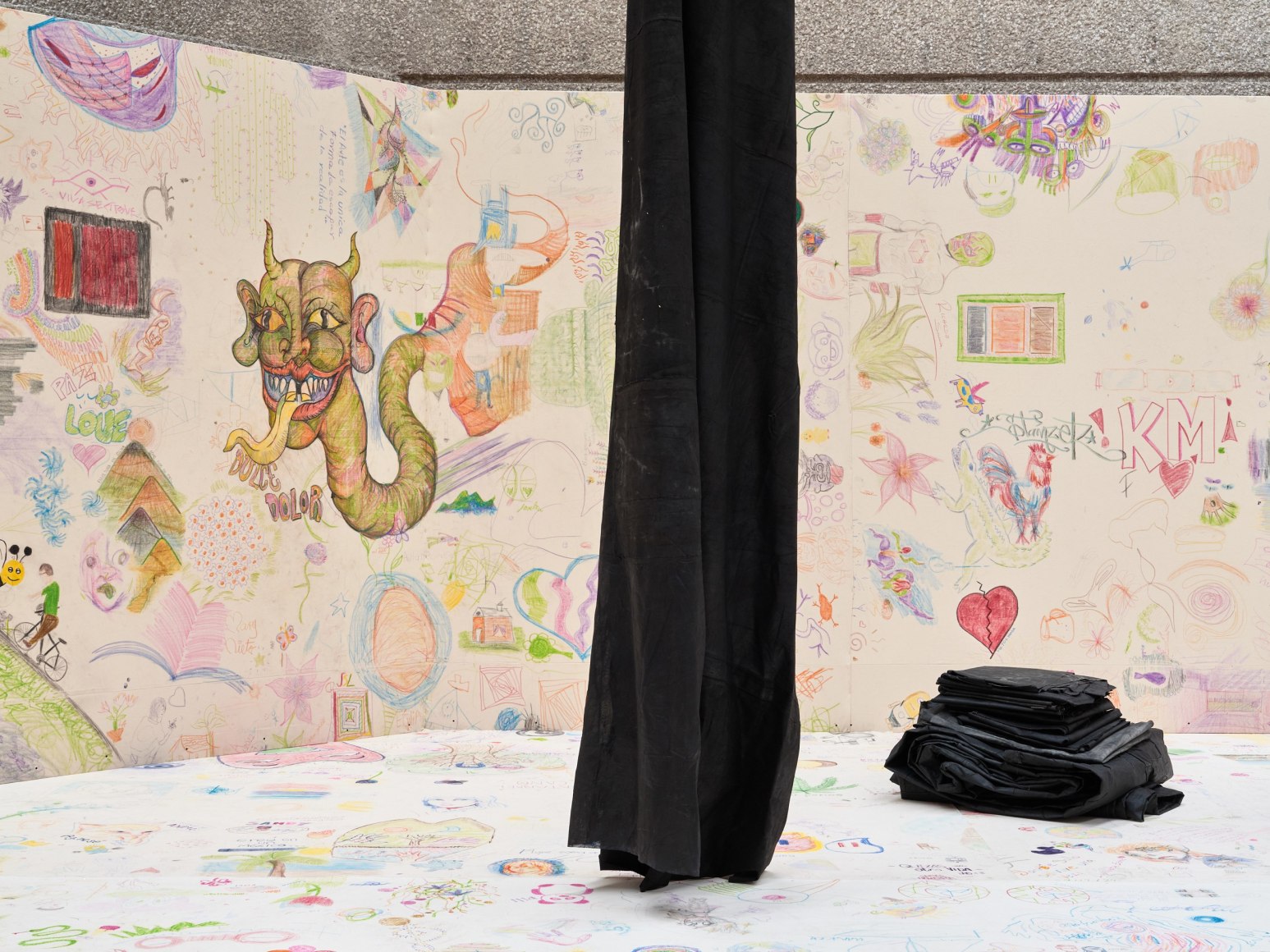 installation view oscar murillo spirits in the swamp, museo tamayo, 2025. photo: reinis lismanis, 
