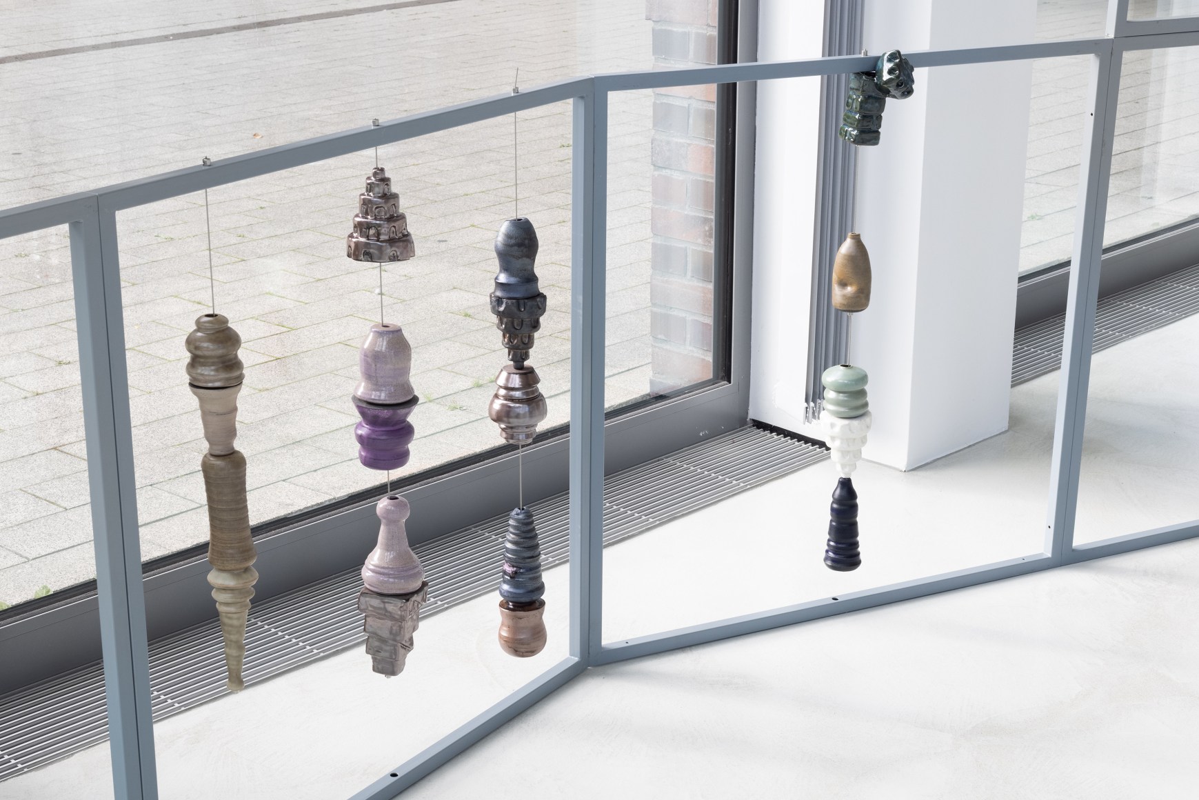 installation view&nbsp;mariana castillo deball: stringing beads,&nbsp;dortmunder kunstverein, 2025. photo: jens franke., 
