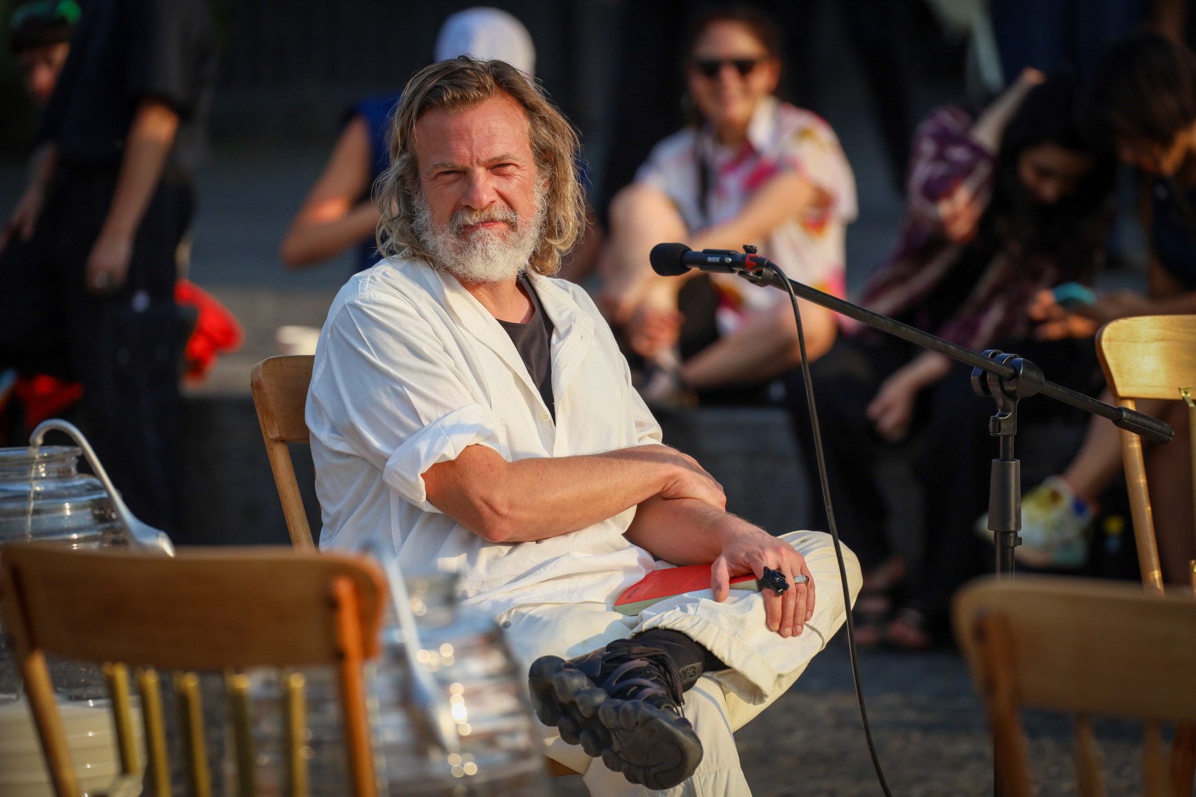 b&aacute;rbara s&aacute;nchez-kane. performance&nbsp;aguas frescas, museo anahuacalli, 2025. foto: i&ntilde;aki varela