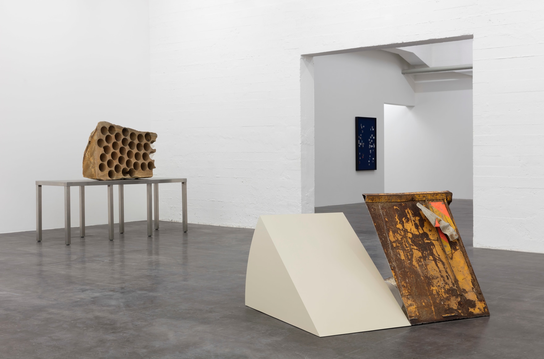 gabriel kuri, installation view of&nbsp;sorted, resorted, wiels, brussels,&nbsp;2019