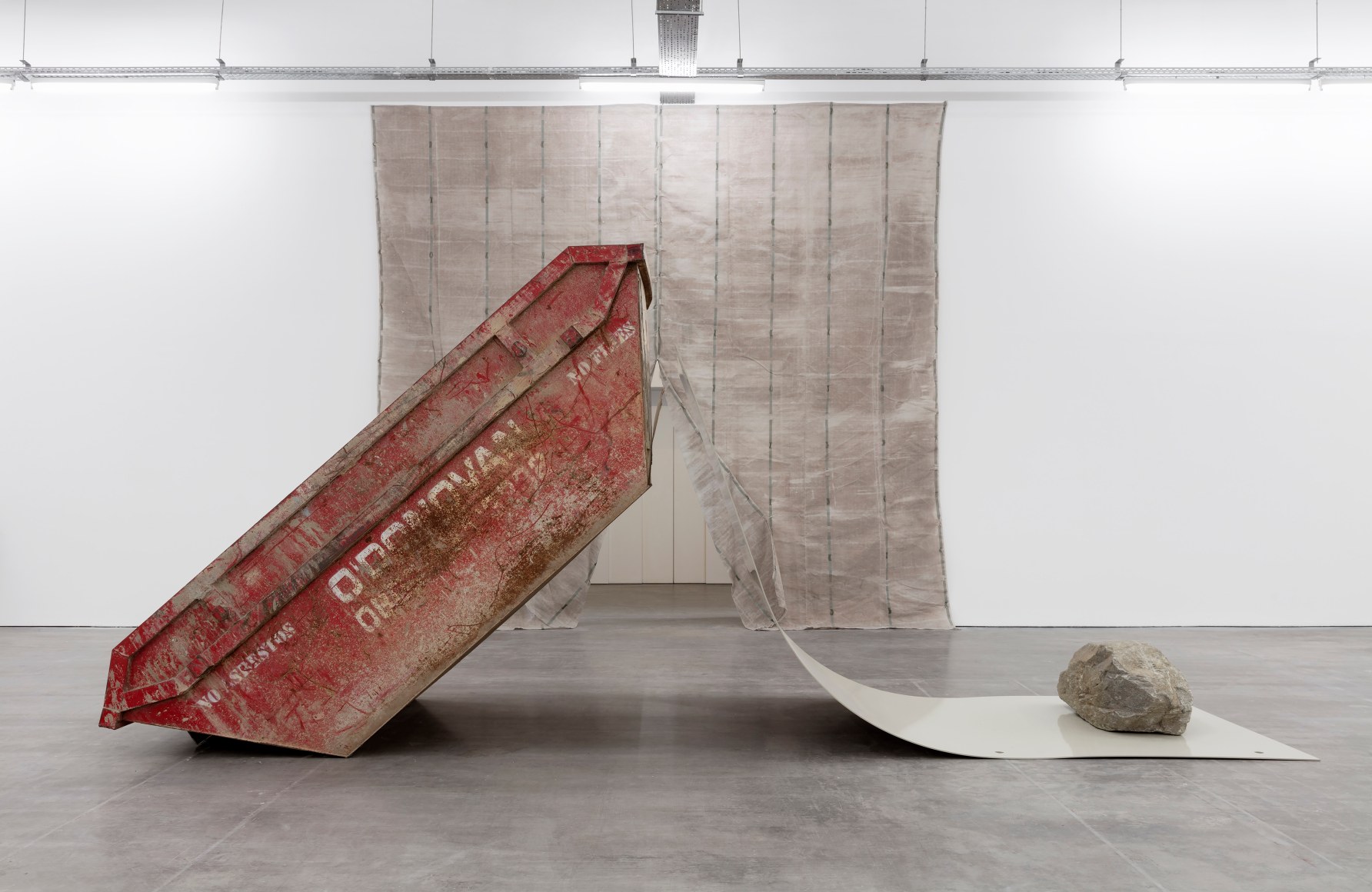 gabriel kuri, installation view of&nbsp;sorted, resorted, wiels, brussels,&nbsp;2019