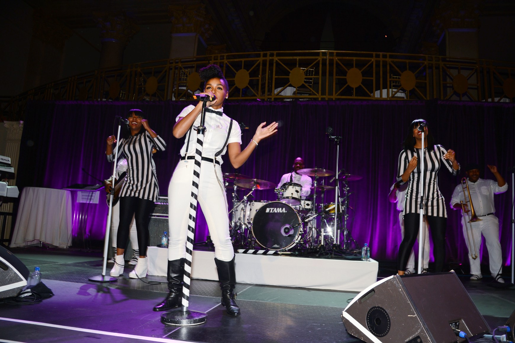 Janelle Mon&aacute;e