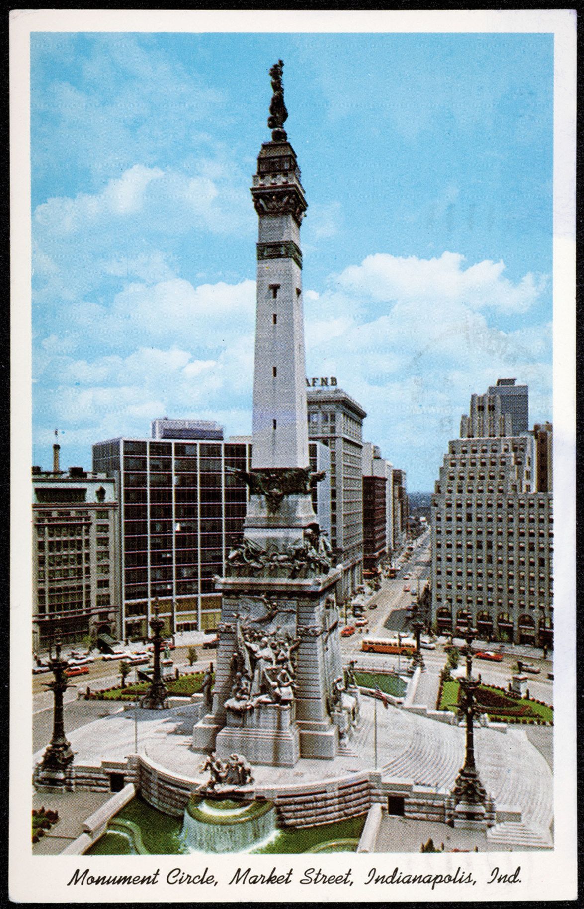 Postcard depcting Monument Circle, Indianapolis