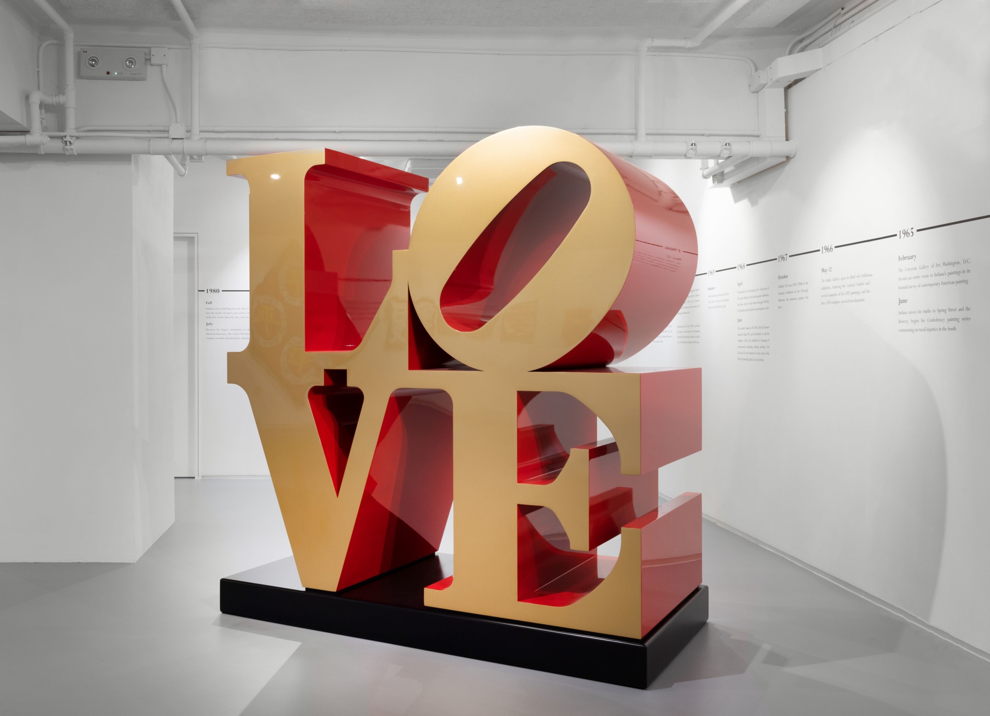 LOVE (1966&ndash;2002), on display in Robert Indiana, Ben Brown Fine Arts, Hong Kong, December 7, 2021&ndash;March 8, 2022.&nbsp;Artwork: &copy; The Robert Indiana Legacy Initiative/Artists Rights Society (ARS), NY