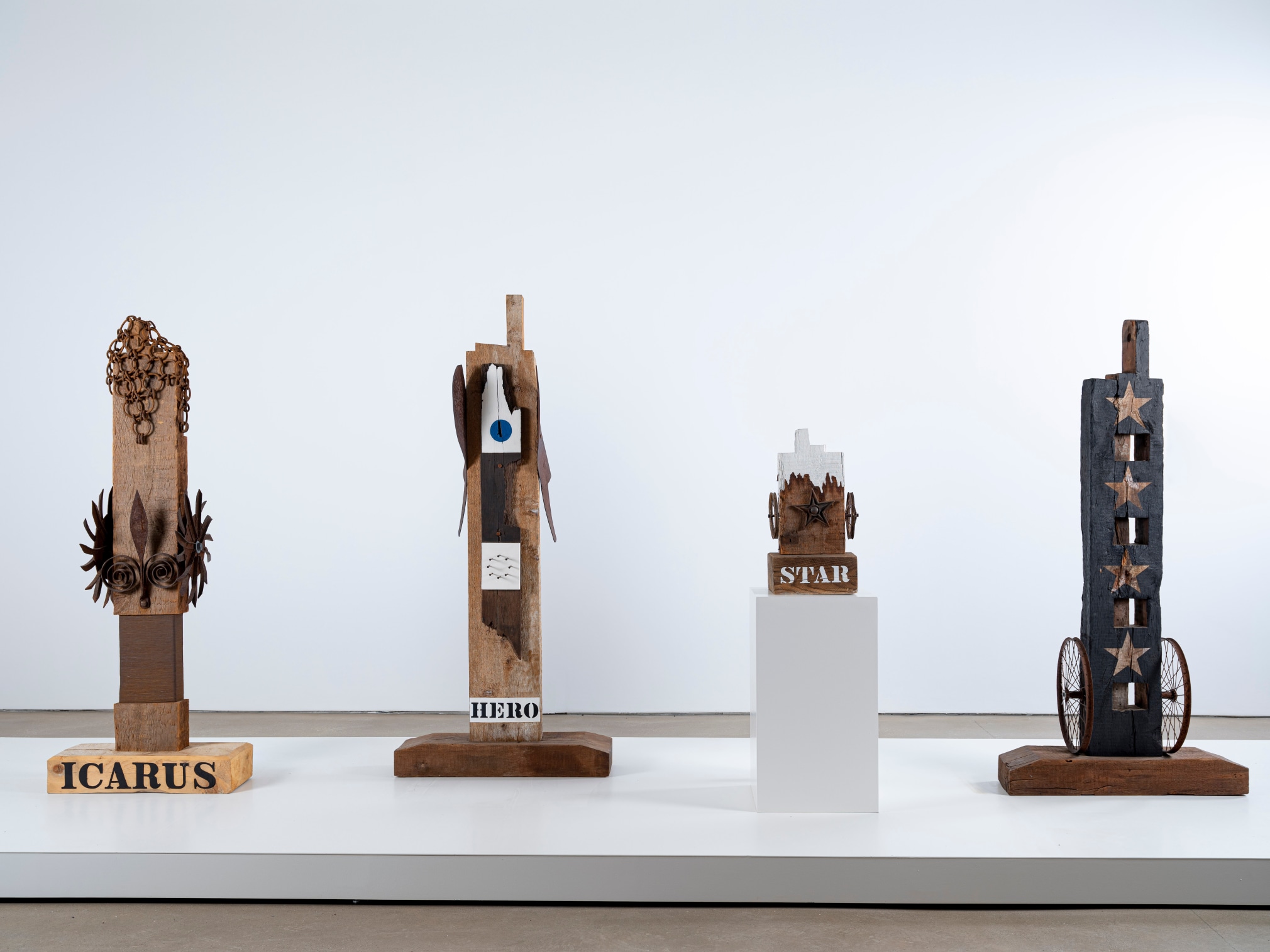 Installation view of&nbsp;Robert Indiana: Sculpture 1958-2018,&nbsp;Yorkshire Sculpture Park, Wakefield,&nbsp;March 12, 2022&ndash;April 16, 2023. Left to right, Icarus (1992), Hero (1992), Star (1999), and Four Star (1993), &nbsp;