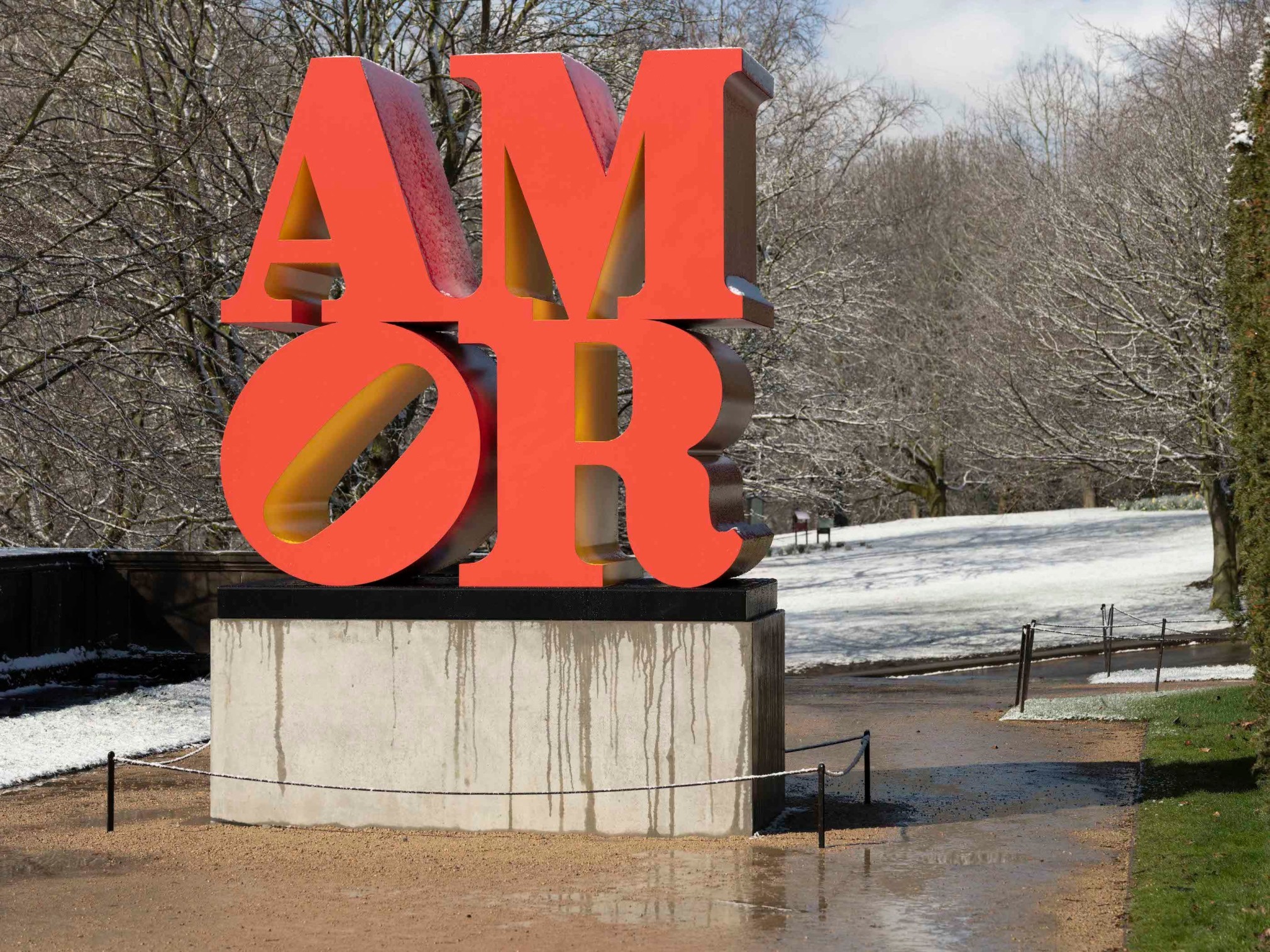 Robert Indiana, AMOR (Red Yellow), 1998&ndash;2006,&nbsp;96 x 96 x 48 in. (243.8 x 243.8 x 121.9 cm), installation view at Yorkshire Sculpture Park, 2022., &nbsp;