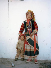 Yi Woman and Child, 2007