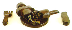 Hypodermic Plate