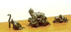 Fat Cat and Rats