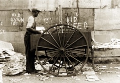 Ben Shahn  Pushcart for Paper, NY, 1932-35 Gelatin silver print; printed c.1932-35 6 5/8 x 9 1/2 inches, Howard Greenberg Gallery, 2020