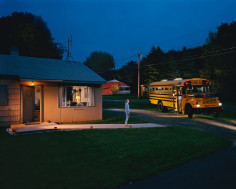Gregory Crewdson, Untitled (beckoning bus driver), 2001-2002