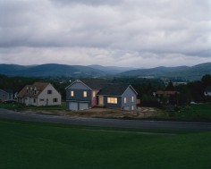 Gregory Crewdson, Untitled (empty house), 2001-2002