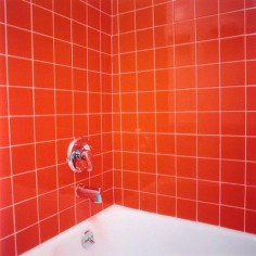 Candida Hofer Bathtub, red tiles, 2002