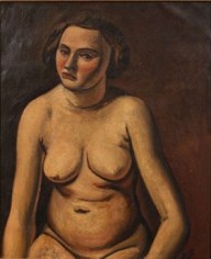 Painting of a sitting woman, nude and facing the viewer, whose eyes gaze to the right of the work, against a dark, red-brown background.