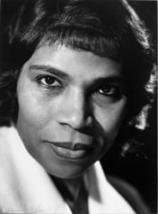 Annemarie Heinrich: Glamour and Modernity in Buenos Aires