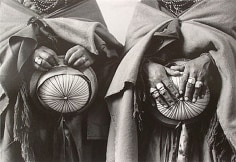 La novia y su madre, Tix&aacute;n, Ecuador, 1988, 11 x 14 Silver Gelatin Photograph
