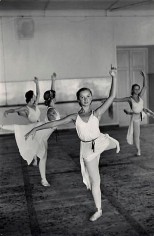  Henri Cartier-Bresson, 	Bolshoi Ballet School. Moscow. 1954.