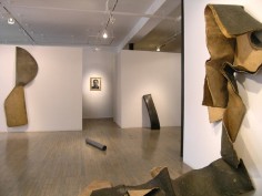 Richard Serra: Sculptures from 1967 and 1968 &ndash; installation view 1